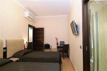 Eh Suites Rome Airport Euro House Hotels Fiumicino Eksteriør bilde