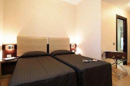 Eh Suites Rome Airport Euro House Hotels Fiumicino Eksteriør bilde